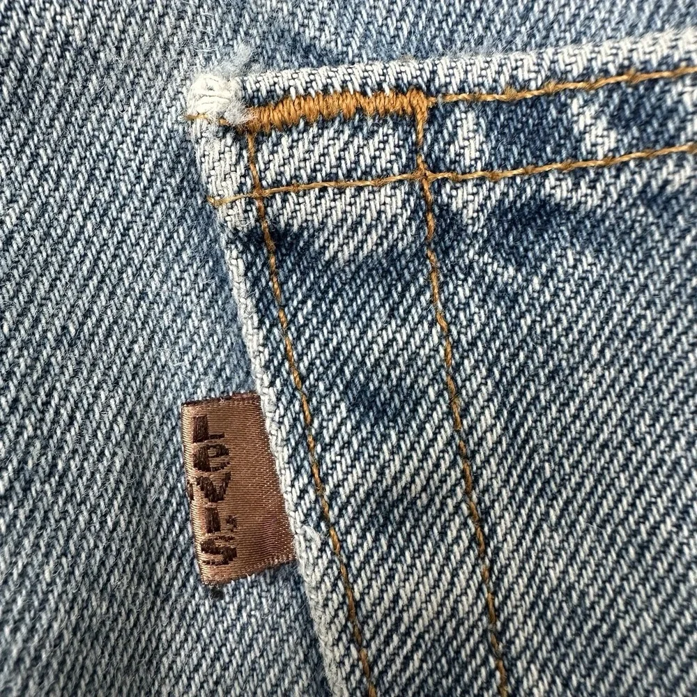 VTG Levi's 545 Loose Fit Jeans Men Fits 36x32 Blue‎ Brown Tab 90s Light Wash USA